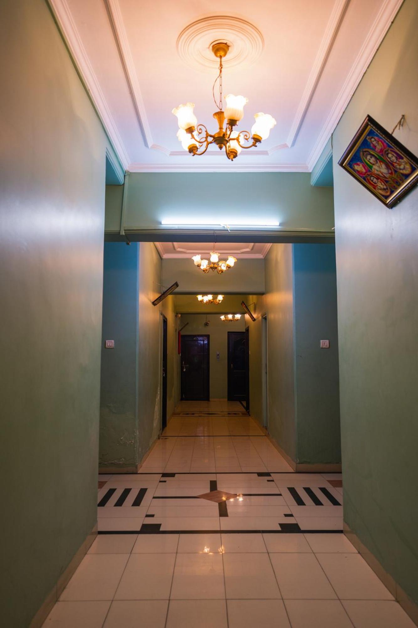 Hotel Girdhar Mahal Indore Exterior foto