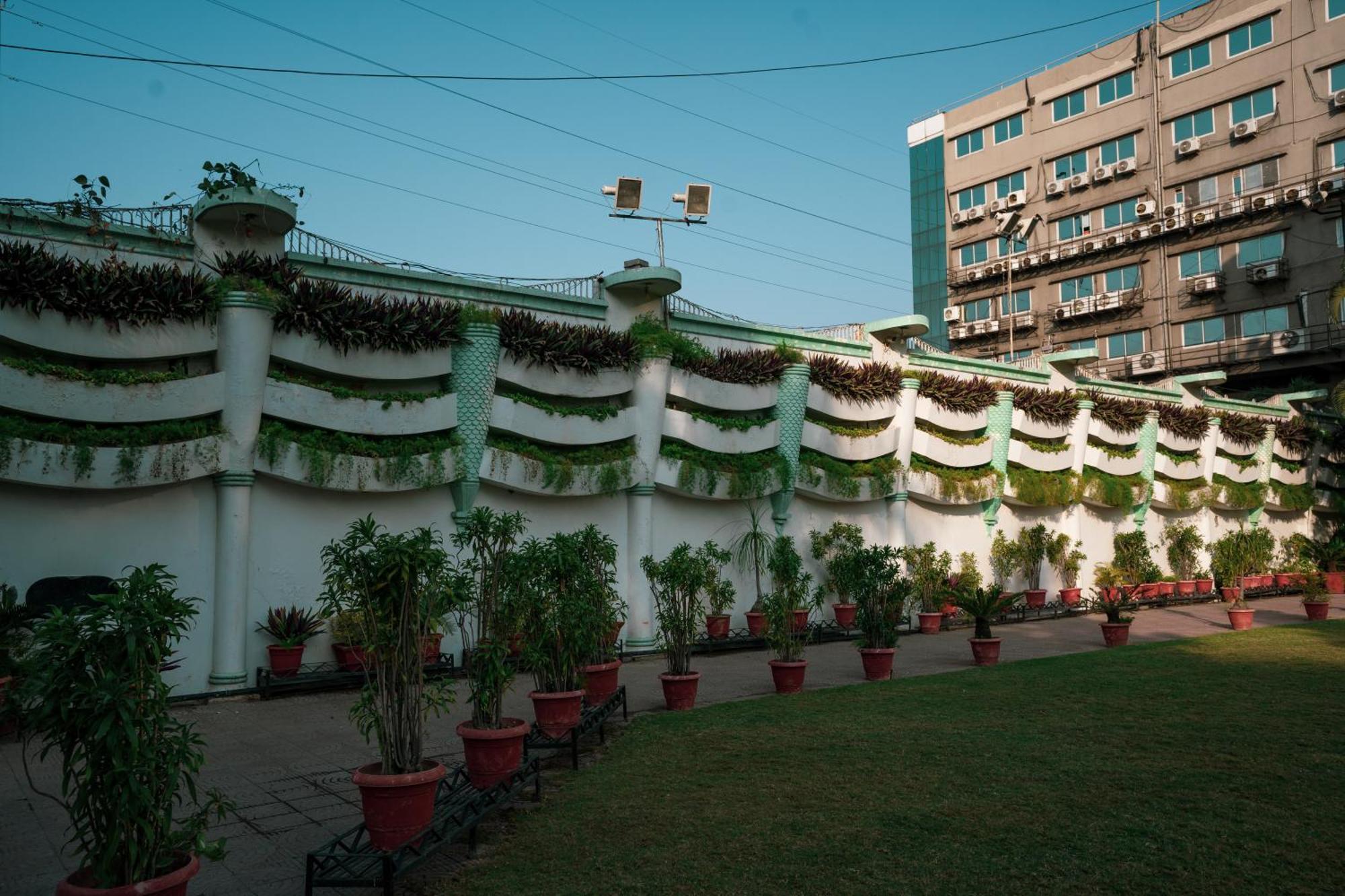Hotel Girdhar Mahal Indore Exterior foto