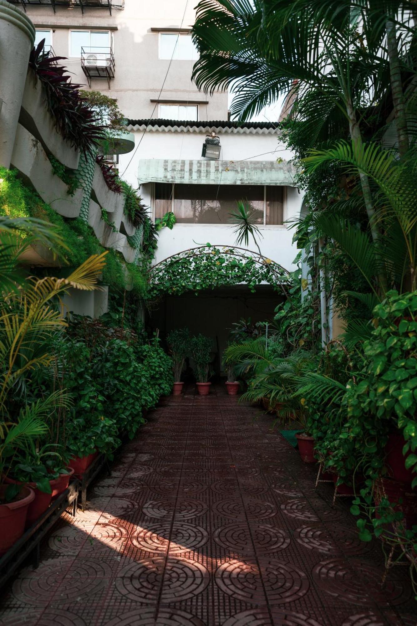 Hotel Girdhar Mahal Indore Exterior foto